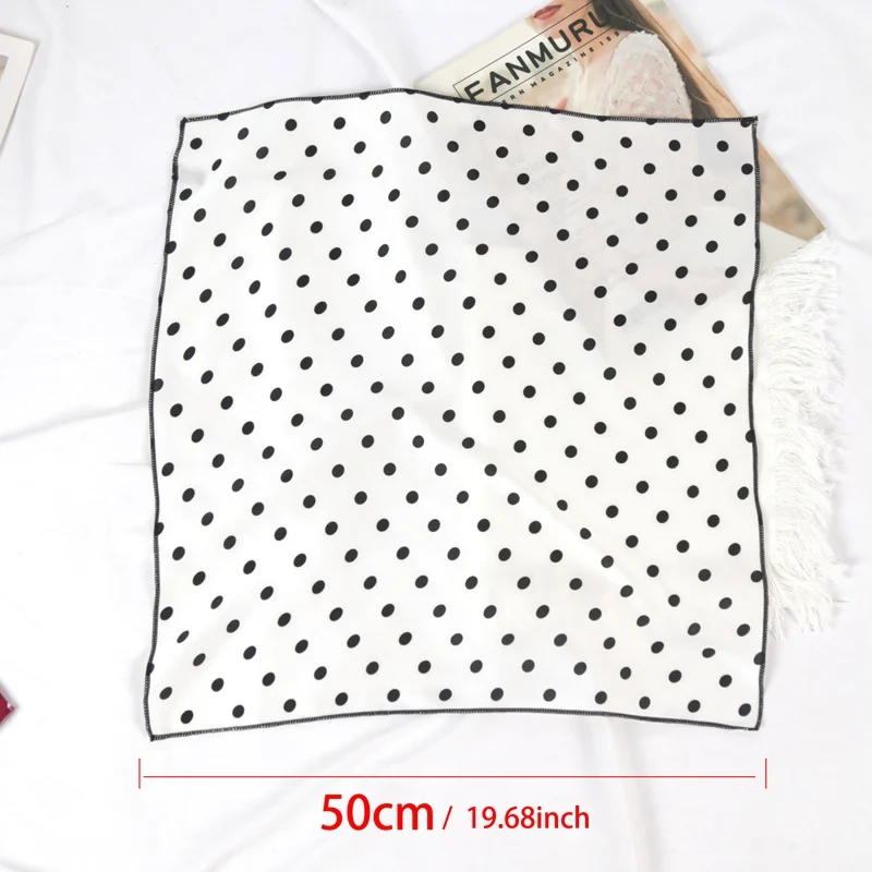 Novo Lenço Quadrado Feminino d - Ascot Neck Scarf avaliação e preço