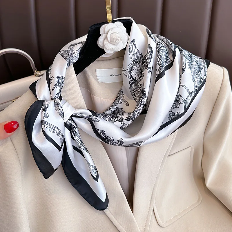 Lenço quadrado de seda com est - Face Scarf Mask avaliação e preço